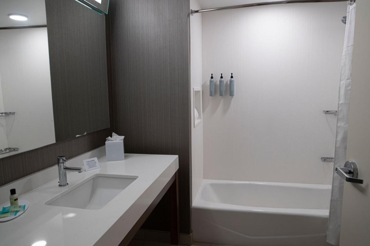 Courtyard By Marriott Mauldin Hotel Greenville